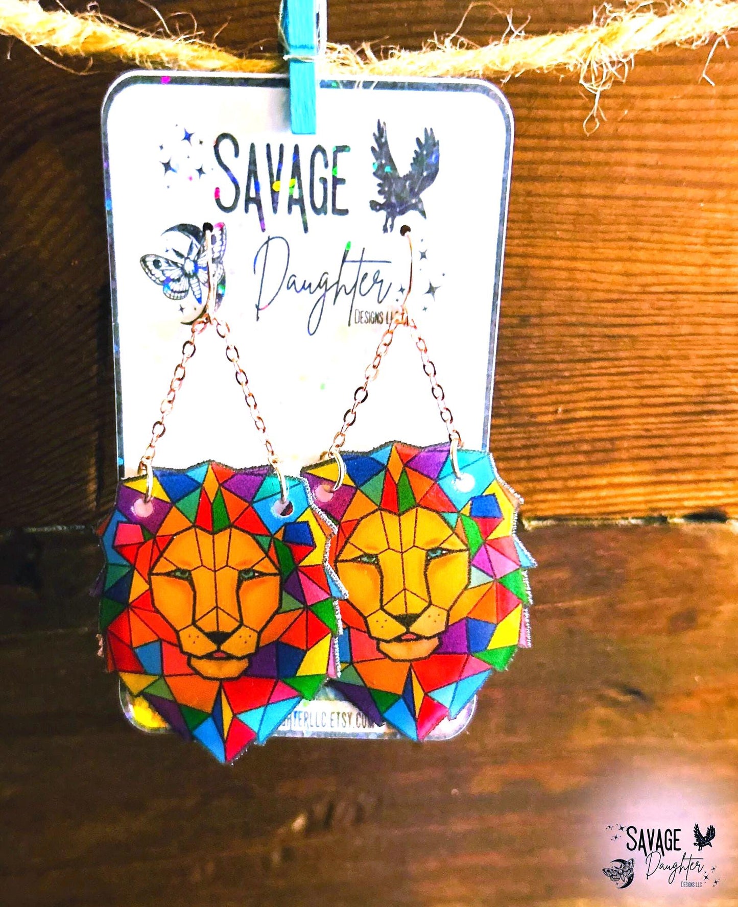 Mystical Lion Earrings – Stained Glass Boho Jewelry for Animal Lovers